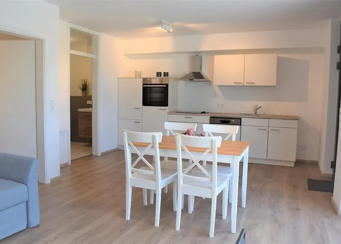 Semesterbostad Marve *